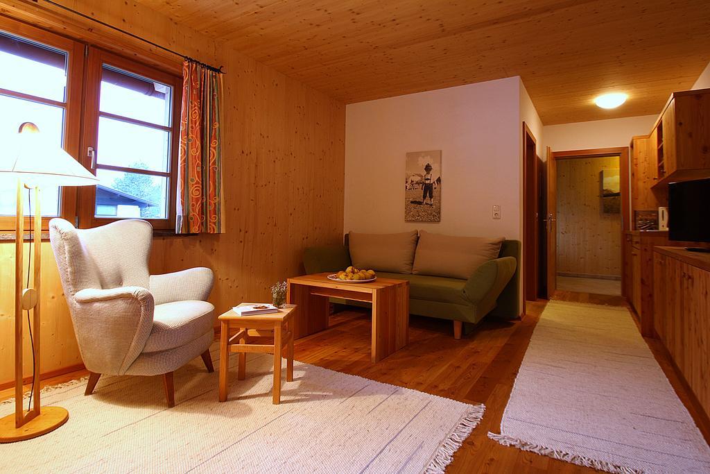Naturwirt Leutasch Room photo